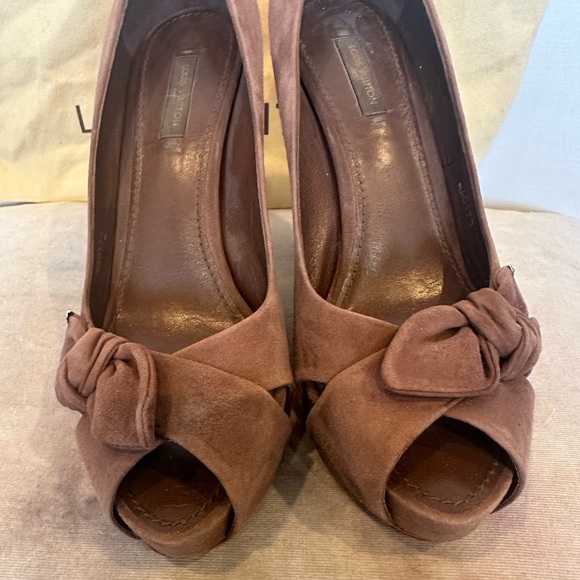 Louis Vuitton shoes - Picture 5 of 12